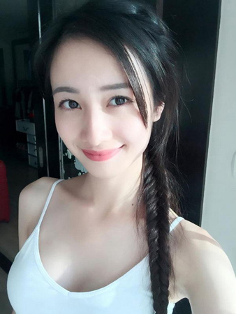 4 4