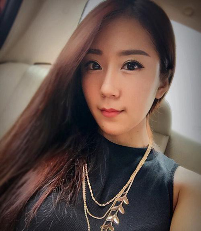 3 3
